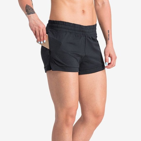 RYU Respect Your Universe Women's Starter Short in Black MSRP $60 - Picture 1 of 4